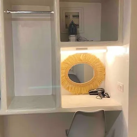 Iakovos Luxury Penthouse στο κέντρο της πόλης דירה Tínos